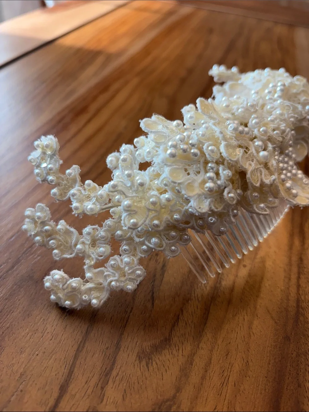 TONI FEDERICI Ivory Floral Pearl Hair Comb - Vintage, 90s